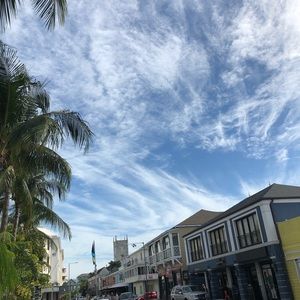 Meet your Posher, Hydia